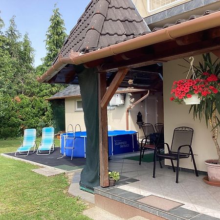 Vila Sueti Nyaralo Balatonmáriafürdő Exteriér fotografie